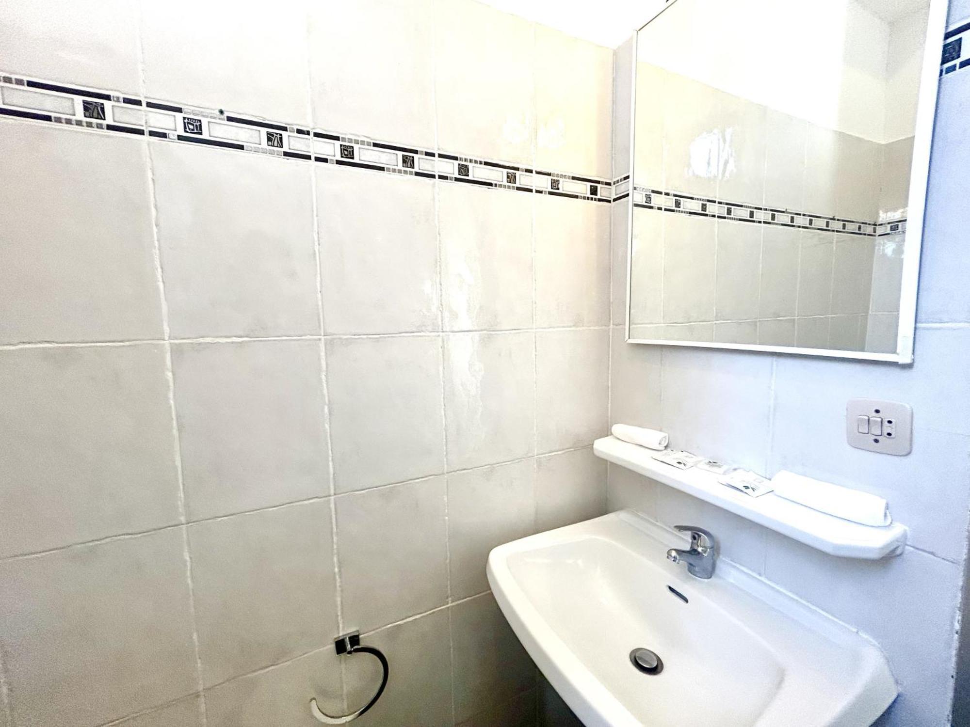Aparthotel Riviera - Grimaldi Ac - Promenade Des Anglais - Balcon Victor Hugo 2 Ница Екстериор снимка